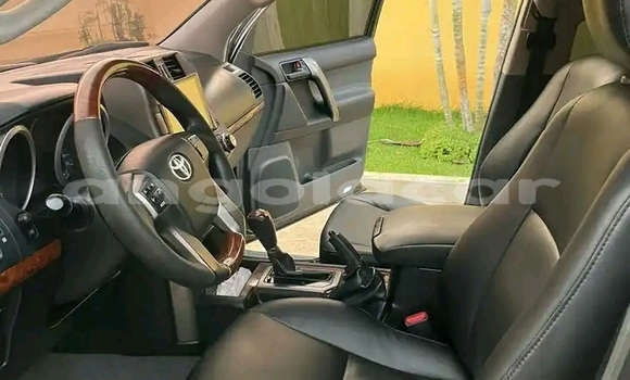 Acheter Occasion Voiture Toyota Prado Autre à Luanda, Province de Luanda Acheter Occasion Voiture Toyota Prado Autre à Luanda, Province de Luanda