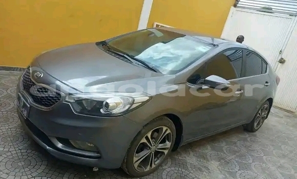 Buy Used Kia Cerato Other Car in Luanda in Luanda Province