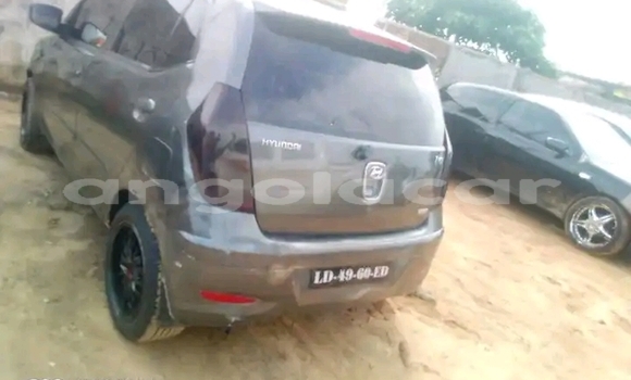 Buy Used Hyundai i10 Silver Car in Luanda in Luanda Province