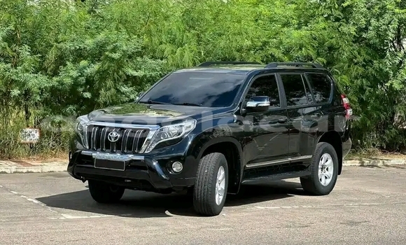 Acheter Occasion Voiture Toyota Land Cruiser Prado Noir à Luanda, Province de Luanda