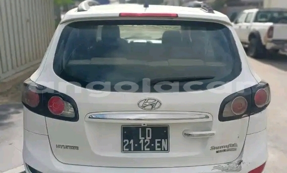 Acheter Occasion Voiture Hyundai Santa Fe Blanc à Luanda, Province de Luanda Acheter Occasion Voiture Hyundai Santa Fe Blanc à Luanda, Province de Luanda