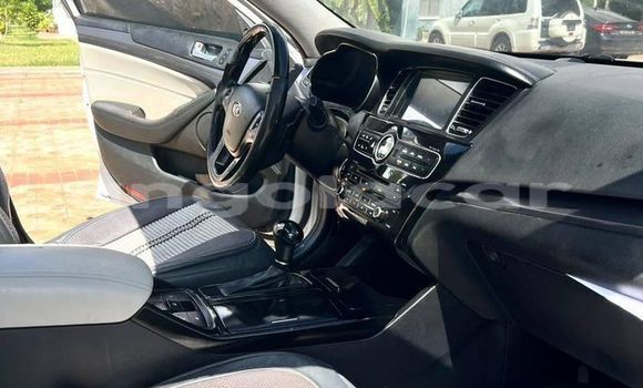 Acheter Occasion Voiture Kia Carstar Blanc à Camabatela, Uige Acheter Occasion Voiture Kia Carstar Blanc à Camabatela, Uige