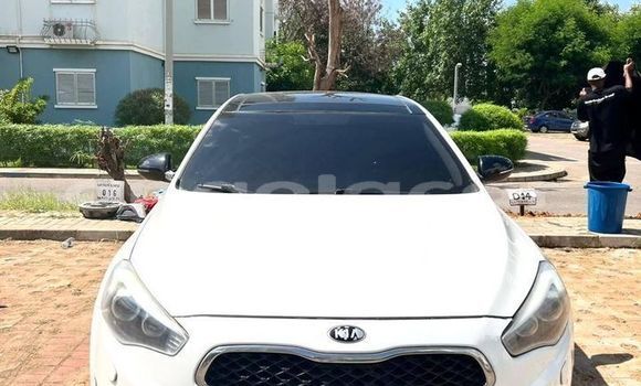 Acheter Occasion Voiture Kia Carstar Blanc à Camabatela, Uige Acheter Occasion Voiture Kia Carstar Blanc à Camabatela, Uige