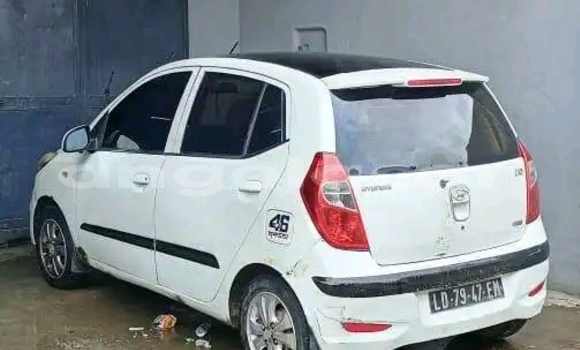 Acheter Occasion Voiture Hyundai i10 Blanc à Luanda, Province de Luanda Acheter Occasion Voiture Hyundai i10 Blanc à Luanda, Province de Luanda