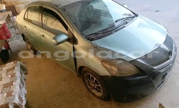 Acheter Occasion Voiture Toyota Yaris Bleu à Luanda, Province de Luanda Acheter Occasion Voiture Toyota Yaris Bleu à Luanda, Province de Luanda