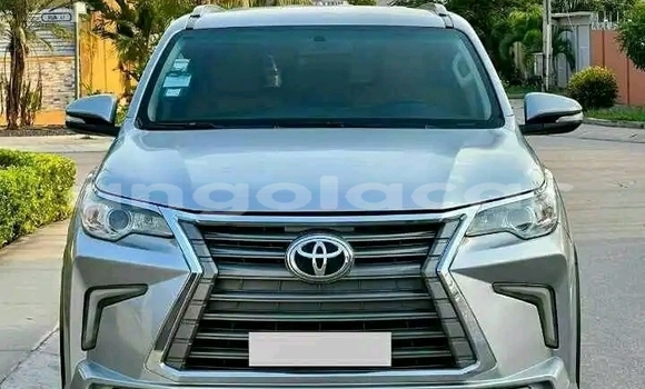 Acheter Occasion Voiture Toyota Fortuner Autre à Luanda, Province de Luanda Acheter Occasion Voiture Toyota Fortuner Autre à Luanda, Province de Luanda