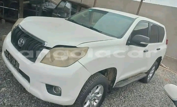 Acheter Occasion Voiture Toyota Prado Blanc à Luanda, Province de Luanda Acheter Occasion Voiture Toyota Prado Blanc à Luanda, Province de Luanda