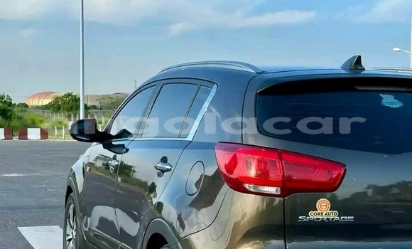Comprar Usado Kia Sportage Outro Carro em Luanda em Luanda Province