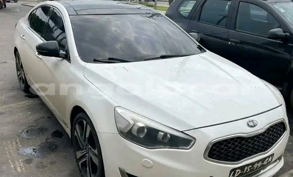 Acheter Occasion Voiture Kia Cadenza Blanc à Luanda, Province de Luanda Acheter Occasion Voiture Kia Cadenza Blanc à Luanda, Province de Luanda