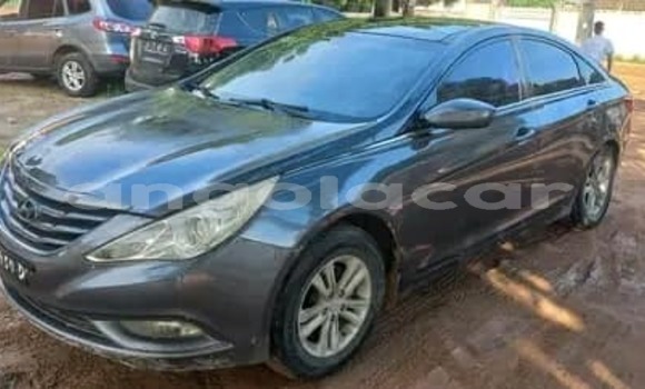 Comprar Usado Hyundai Sonata Outro Carro em Camabatela em Uige