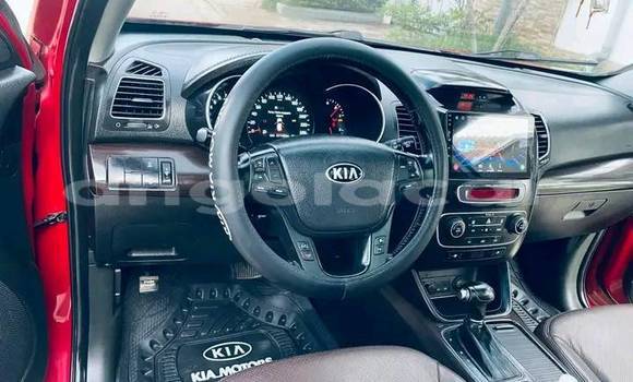 Acheter Occasion Voiture Kia Sorento Rouge à Caluquembe, Huila Acheter Occasion Voiture Kia Sorento Rouge à Caluquembe, Huila