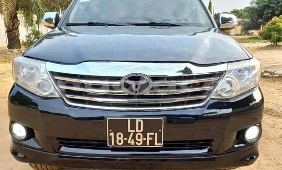 Buy Used Toyota Fortuner Black Car in Camabatela in Uige Buy Used Toyota Fortuner Black Car in Camabatela in Uige