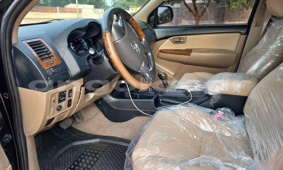 Acheter Occasion Voiture Toyota Fortuner Noir à Camabatela, Uige Acheter Occasion Voiture Toyota Fortuner Noir à Camabatela, Uige