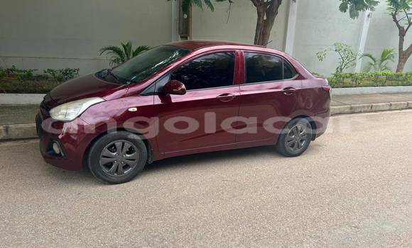 Buy Used Hyundai i10 Red Car in Caconda in Huila