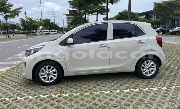 Acheter Occasion Voiture Kia Morning Blanc à Caluquembe, Huila Acheter Occasion Voiture Kia Morning Blanc à Caluquembe, Huila