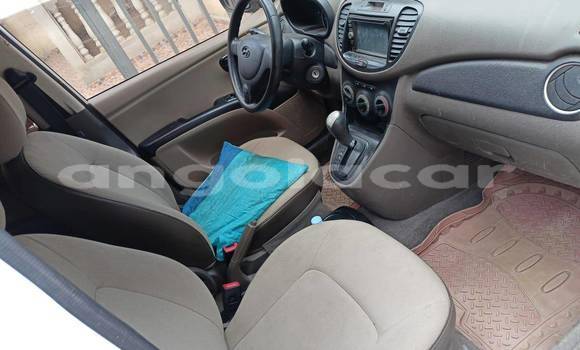 Comprar Usado Hyundai i10 Branco Carro em Cabinda em Cabinda Comprar Usado Hyundai i10 Branco Carro em Cabinda em Cabinda