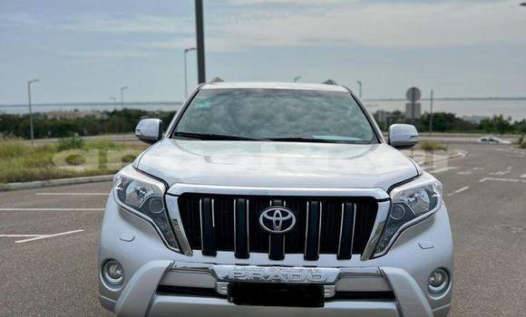 Comprar Usado Toyota Land Cruiser Prado Outro Carro em Caluquembe em Huila