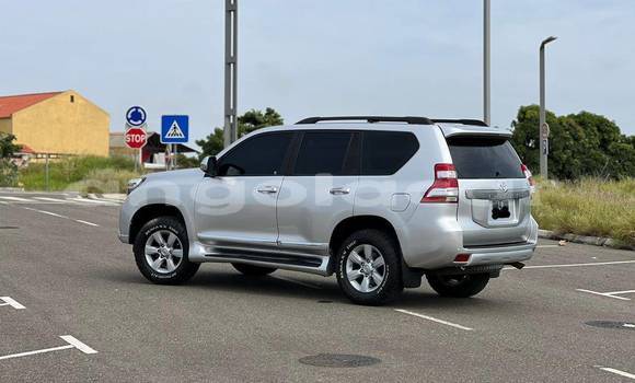 Comprar Usado Toyota Land Cruiser Prado Outro Carro em Caluquembe em Huila Comprar Usado Toyota Land Cruiser Prado Outro Carro em Caluquembe em Huila