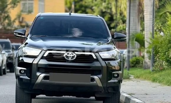 Comprar Usado Toyota Hilux Preto Carro em Luanda em Luanda Province Comprar Usado Toyota Hilux Preto Carro em Luanda em Luanda Province