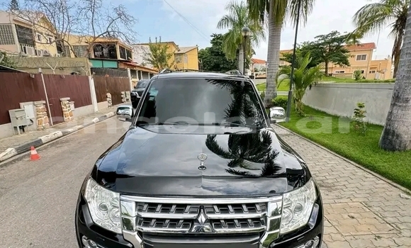 Comprar Usado Mitsubishi Pajero Preto Carro em Luanda em Luanda Province Comprar Usado Mitsubishi Pajero Preto Carro em Luanda em Luanda Province