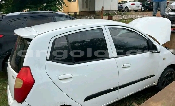 Acheter Occasion Voiture Hyundai i10 Blanc à Luanda, Province de Luanda Acheter Occasion Voiture Hyundai i10 Blanc à Luanda, Province de Luanda