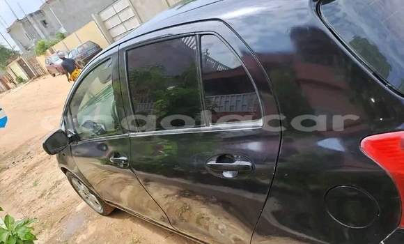 Acheter Occasion Voiture Toyota Yaris Noir à Luanda, Province de Luanda Acheter Occasion Voiture Toyota Yaris Noir à Luanda, Province de Luanda