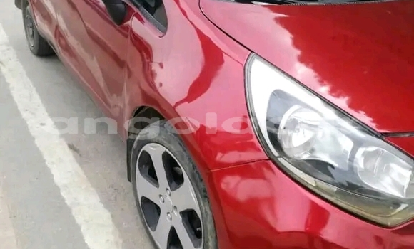 Acheter Occasion Voiture Kia rio Rouge à Luanda, Province de Luanda Acheter Occasion Voiture Kia rio Rouge à Luanda, Province de Luanda