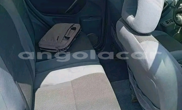 Acheter Occasion Voiture Toyota RAV4 Noir à Luanda, Province de Luanda Acheter Occasion Voiture Toyota RAV4 Noir à Luanda, Province de Luanda
