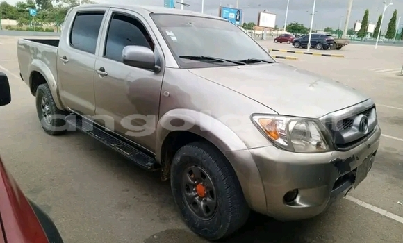 Acheter Occasion Voiture Toyota Hilux Beige à Luanda, Province de Luanda Acheter Occasion Voiture Toyota Hilux Beige à Luanda, Province de Luanda