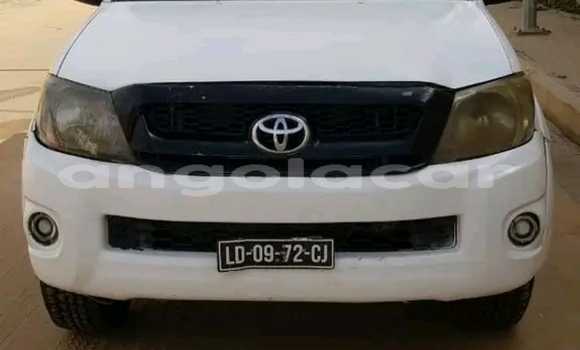 Acheter Occasion Voiture Toyota Hilux Blanc à Luanda, Province de Luanda Acheter Occasion Voiture Toyota Hilux Blanc à Luanda, Province de Luanda