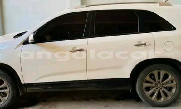 Acheter Occasion Voiture Kia Sorento Blanc à Luanda, Province de Luanda Acheter Occasion Voiture Kia Sorento Blanc à Luanda, Province de Luanda