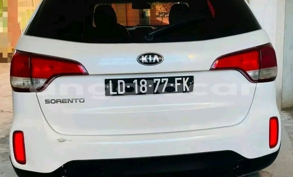 Acheter Occasion Voiture Kia Sorento Blanc à Luanda, Province de Luanda Acheter Occasion Voiture Kia Sorento Blanc à Luanda, Province de Luanda