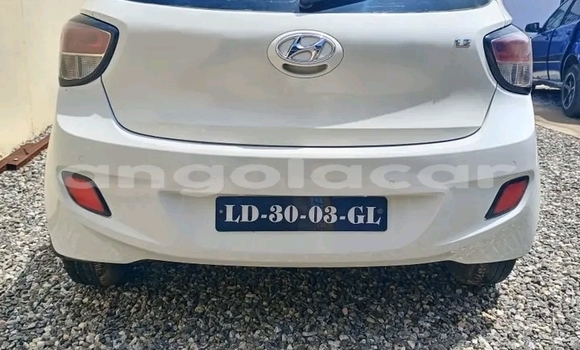 Acheter Occasion Voiture Hyundai i10 Blanc à Luanda, Province de Luanda Acheter Occasion Voiture Hyundai i10 Blanc à Luanda, Province de Luanda