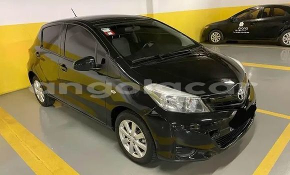 Buy Used Toyota Yaris Black Car in Luanda in Luanda Province
