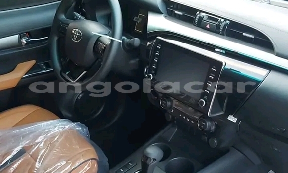 Comprar Usado Toyota Hilux Preto Carro em Luanda em Luanda Province Comprar Usado Toyota Hilux Preto Carro em Luanda em Luanda Province