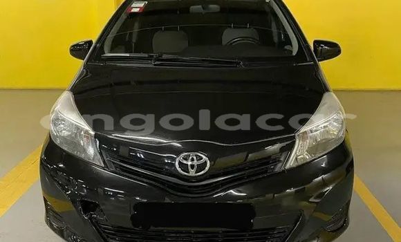 Comprar Usado Toyota Yaris Preto Carro em Luanda em Luanda Province