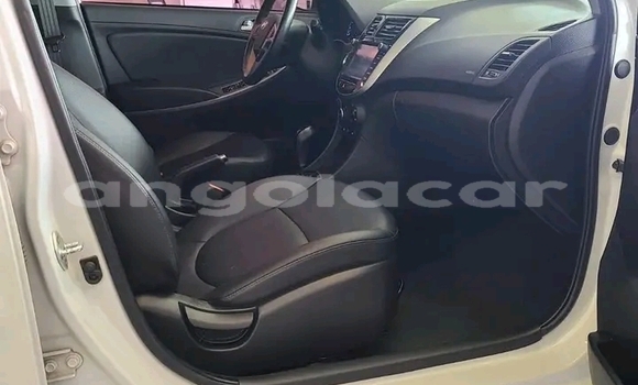 Acheter Occasion Voiture Hyundai Accent Autre à Luanda, Province de Luanda Acheter Occasion Voiture Hyundai Accent Autre à Luanda, Province de Luanda