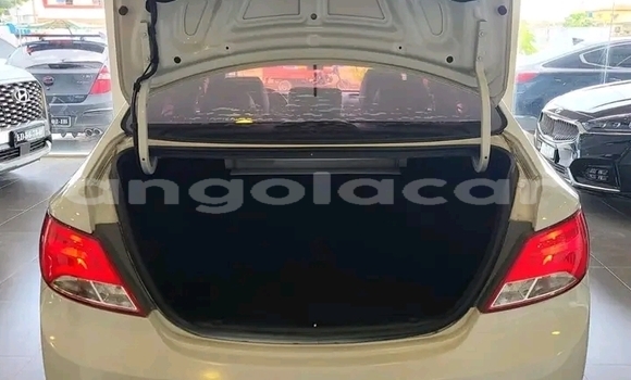 Acheter Occasion Voiture Hyundai Accent Autre à Luanda, Province de Luanda Acheter Occasion Voiture Hyundai Accent Autre à Luanda, Province de Luanda