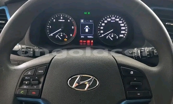 Buy Used Hyundai Tucson Blue Car in Luanda in Luanda Province Buy Used Hyundai Tucson Blue Car in Luanda in Luanda Province