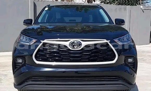 Acheter Occasion Voiture Toyota Highlander Noir à Luanda, Province de Luanda Acheter Occasion Voiture Toyota Highlander Noir à Luanda, Province de Luanda