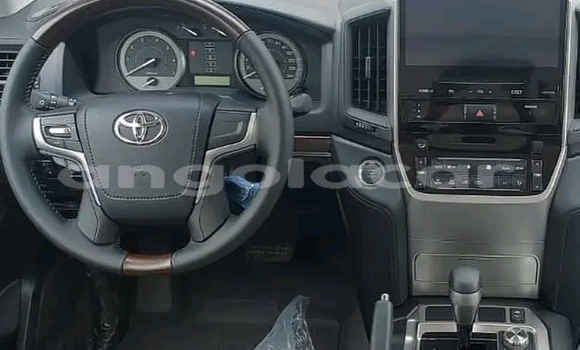 Buy Used Toyota Land Cruiser Black Car in Luanda in Luanda Province Buy Used Toyota Land Cruiser Black Car in Luanda in Luanda Province
