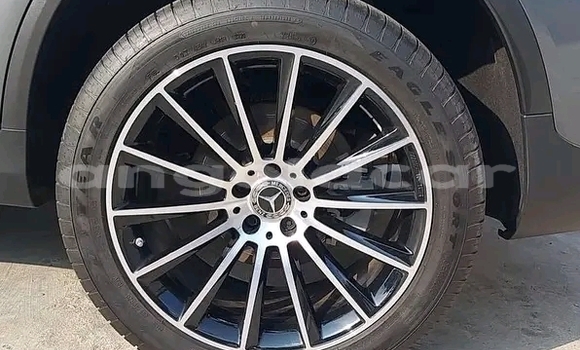 Comprar Usado Mercedes-Benz AMG GLC Preto Carro em Luanda em Luanda Province Comprar Usado Mercedes-Benz AMG GLC Preto Carro em Luanda em Luanda Province