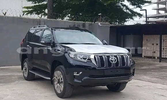 Acheter Occasion Voiture Toyota Prado Noir à Luanda, Province de Luanda