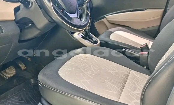 Acheter Occasion Voiture Hyundai i10 Blanc à Luanda, Province de Luanda Acheter Occasion Voiture Hyundai i10 Blanc à Luanda, Province de Luanda