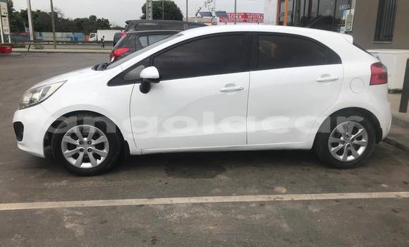 Buy Used Kia rio White Car in Caconda in Huila Buy Used Kia rio White Car in Caconda in Huila