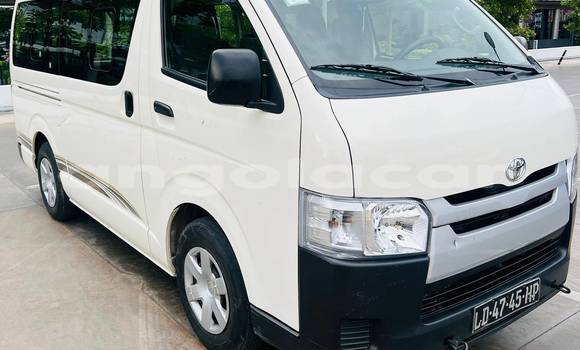 Acheter Occasion Voiture Toyota Hiace Blanc à Caconda, Huila Acheter Occasion Voiture Toyota Hiace Blanc à Caconda, Huila
