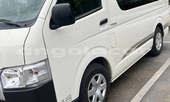 Acheter Occasion Voiture Toyota Hiace Blanc à Caconda, Huila Acheter Occasion Voiture Toyota Hiace Blanc à Caconda, Huila