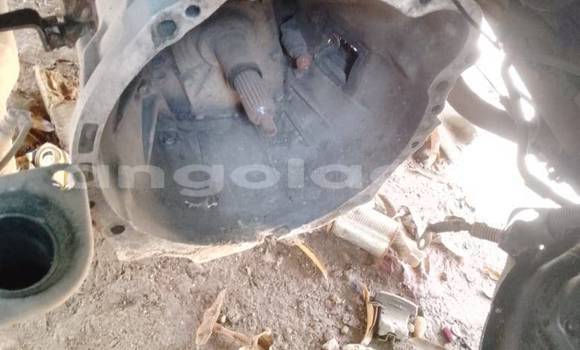 Acheter Occasion Voiture Toyota Hiace Blanc à Caluquembe, Huila Acheter Occasion Voiture Toyota Hiace Blanc à Caluquembe, Huila