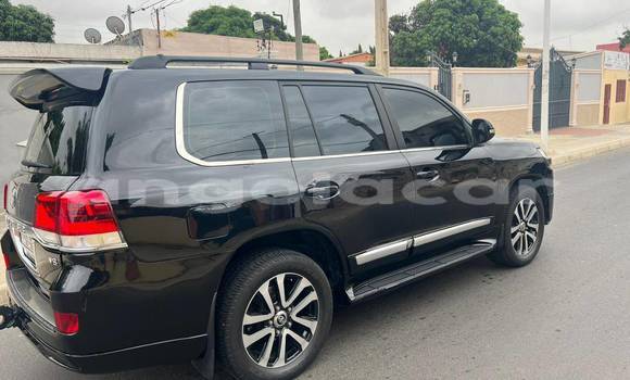 Comprar Usado Toyota Land Cruiser Preto Carro em Caluquembe em Huila Comprar Usado Toyota Land Cruiser Preto Carro em Caluquembe em Huila