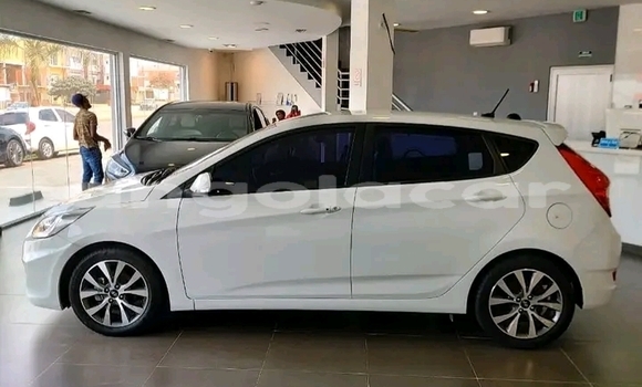 Comprar Usado Hyundai Accent Branco Carro em Luanda em Luanda Province Comprar Usado Hyundai Accent Branco Carro em Luanda em Luanda Province